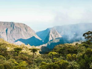 Cirque de Mafate vu depuis La Possession, La Réunion
