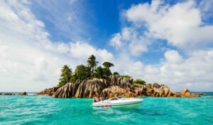 Îlot rocheux aux Seychelles – formations granitiques